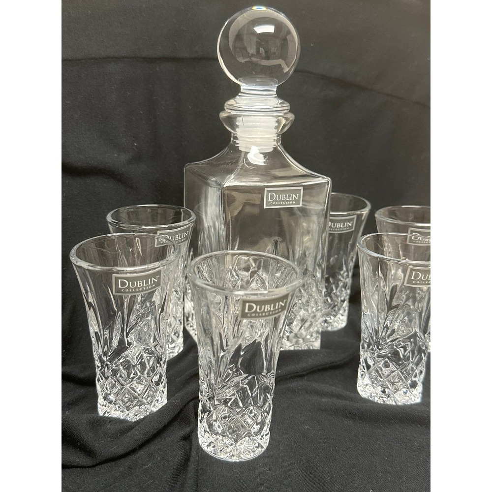 Elegant Dublin Collection Crystal Decanter Set with 6 Cordial/Liqueur Glasses - Picture 8 of 9